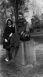 mae-john dagion-thrall park middletown ny 1944.jpg